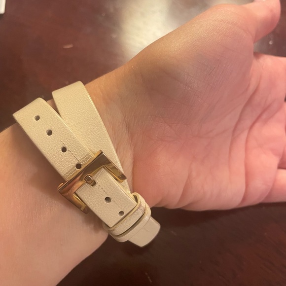 Tory Burch FitBit wrap watch - Picture 6 of 12